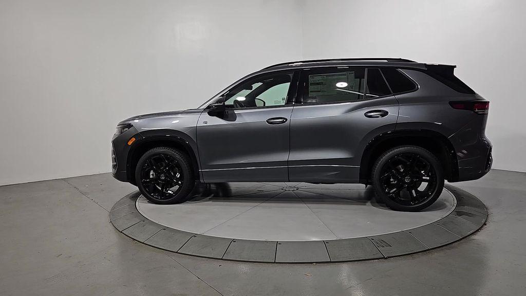 new 2025 Volkswagen Tiguan car, priced at $37,247