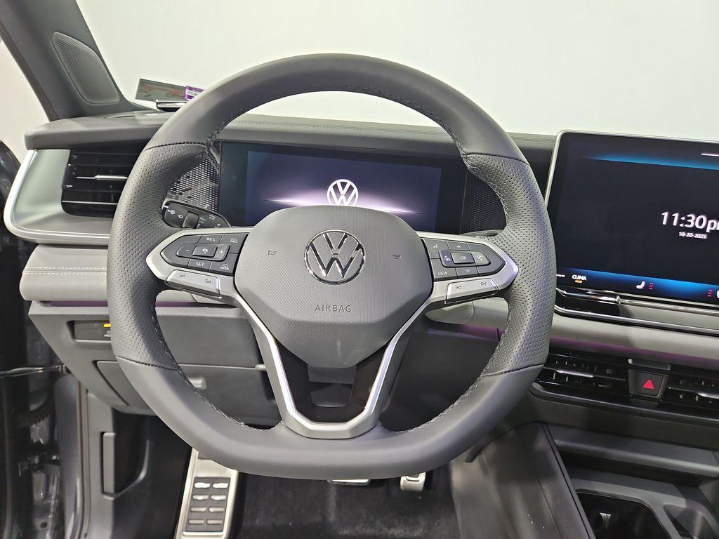 new 2025 Volkswagen Tiguan car, priced at $37,247