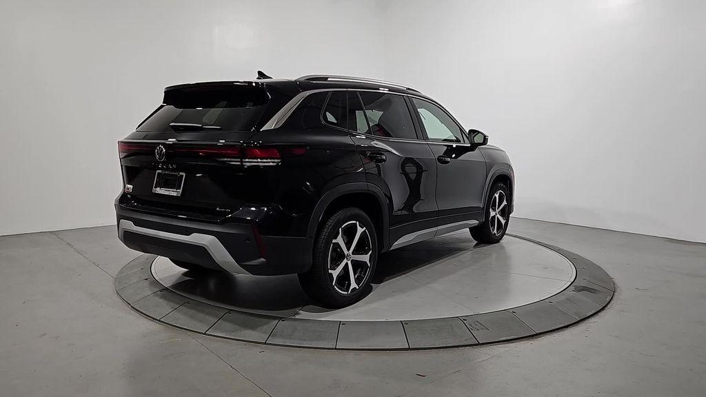 new 2025 Volkswagen Tiguan car, priced at $33,280