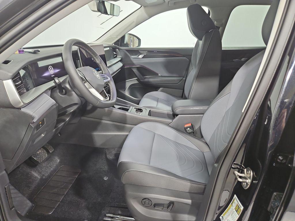 new 2025 Volkswagen Tiguan car, priced at $33,280