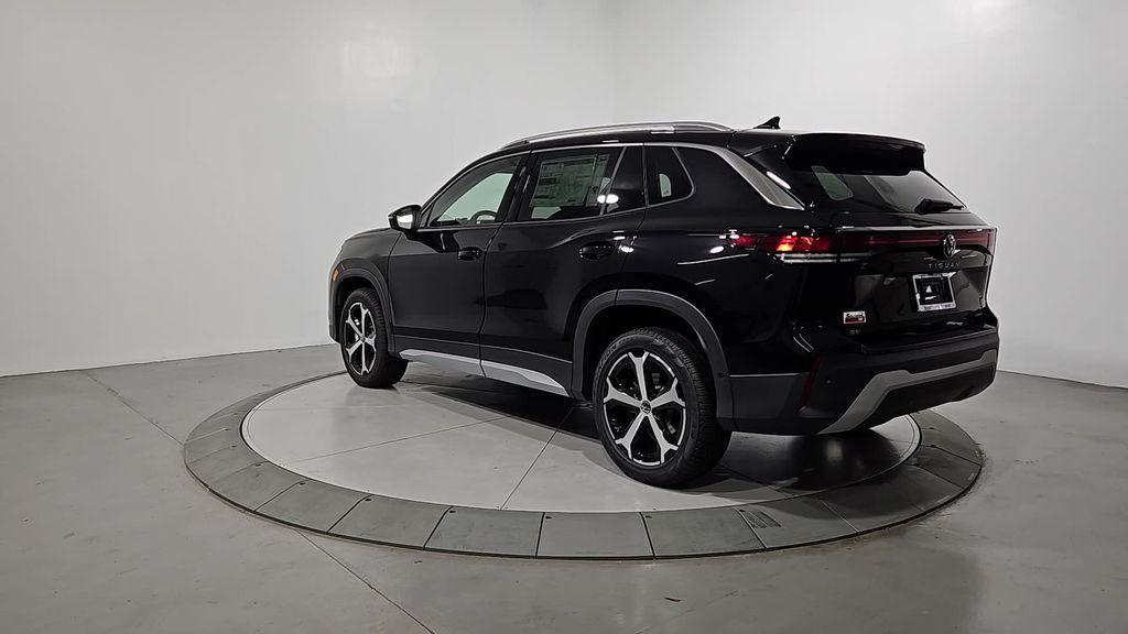 new 2025 Volkswagen Tiguan car, priced at $33,280