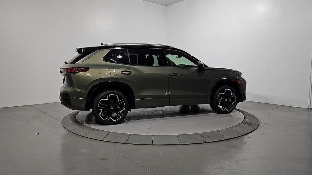 new 2026 Volkswagen Tiguan car, priced at $45,115