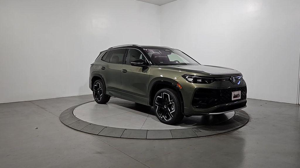 new 2026 Volkswagen Tiguan car, priced at $45,115