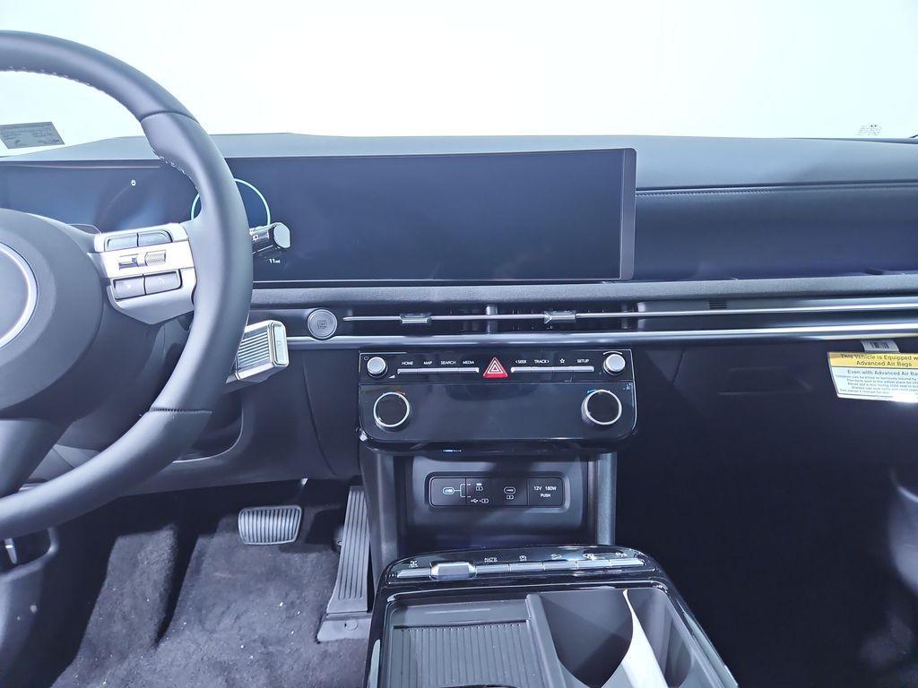 new 2025 Hyundai Tucson car, priced at $39,724