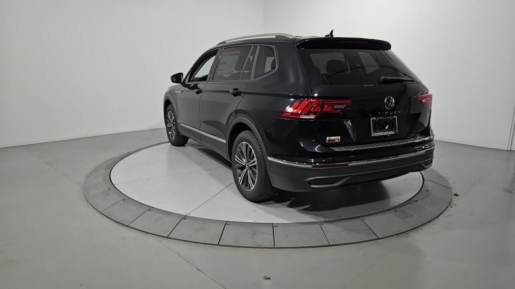 new 2024 Volkswagen Tiguan car, priced at $32,276