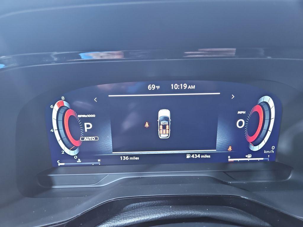 new 2025 Nissan Pathfinder car, priced at $44,000