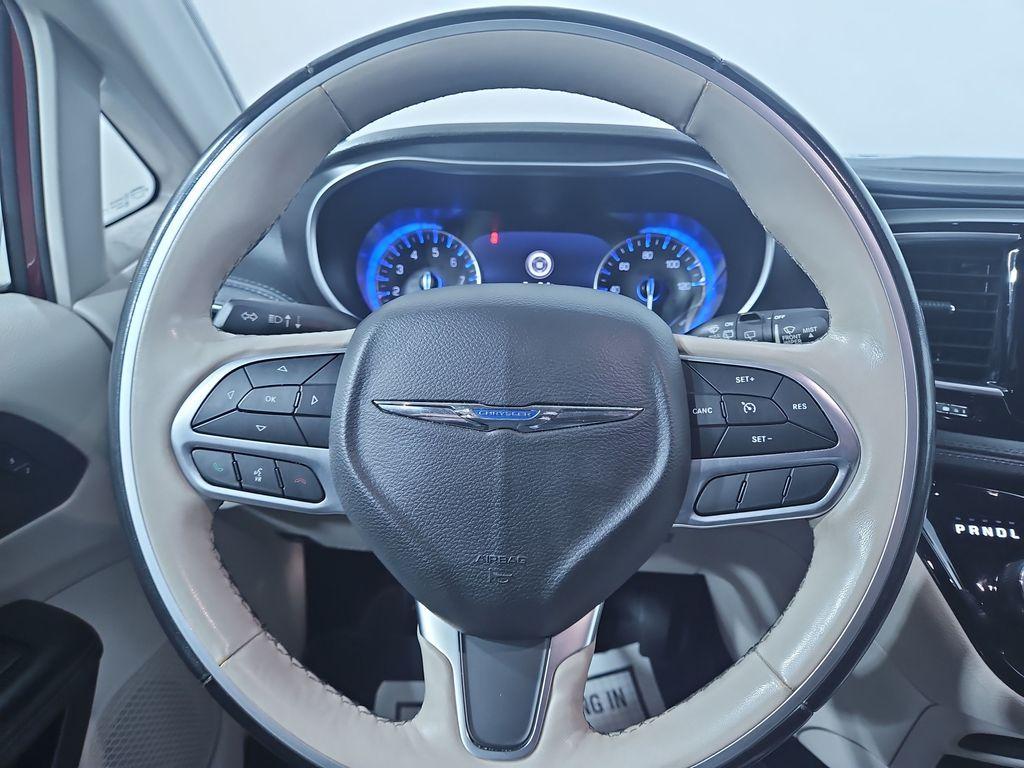 used 2020 Chrysler Pacifica car, priced at $20,989