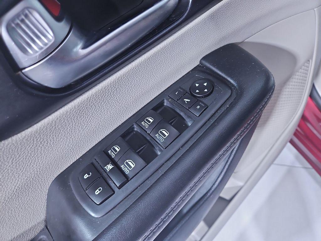 used 2020 Chrysler Pacifica car, priced at $19,315