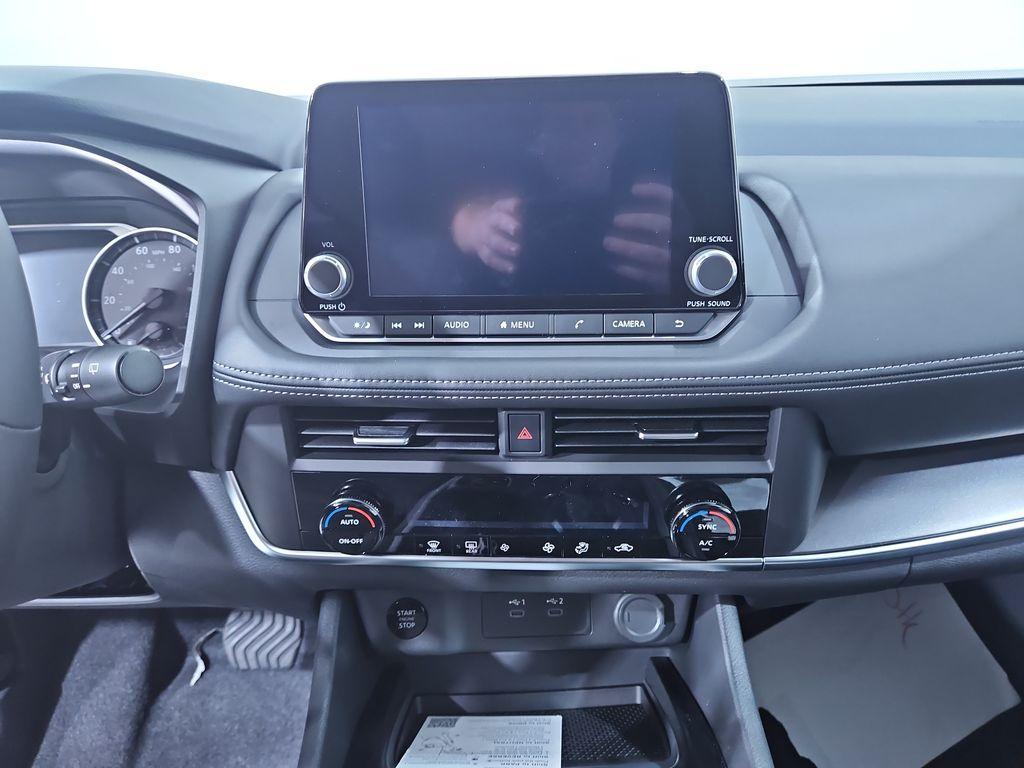 new 2025 Nissan Rogue car, priced at $30,562