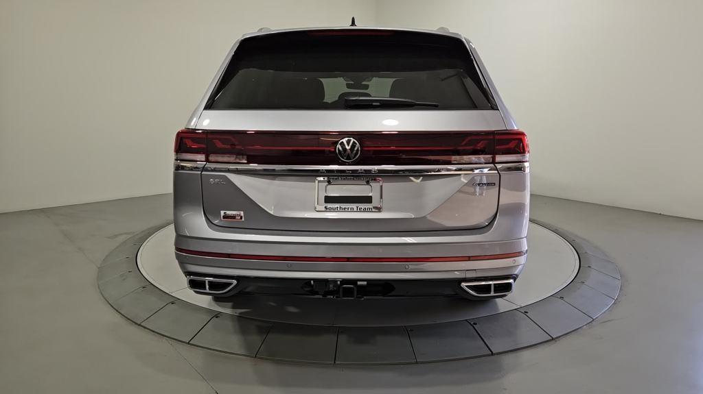 new 2025 Volkswagen Atlas car, priced at $53,736