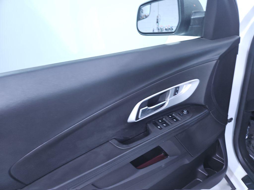 used 2013 Chevrolet Equinox car, priced at $9,170