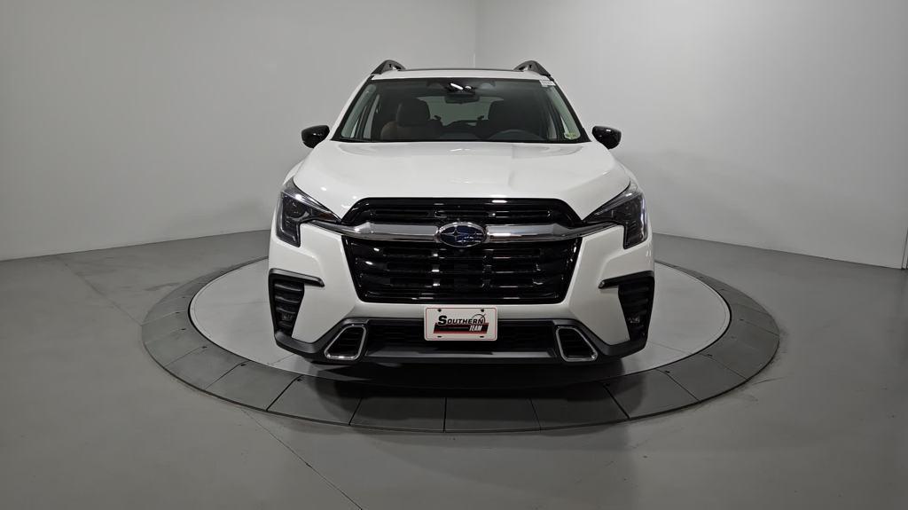 new 2024 Subaru Ascent car, priced at $47,677