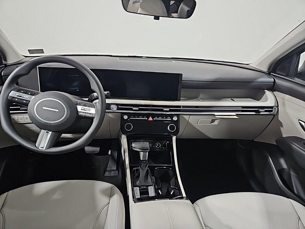 new 2025 Hyundai Tucson car, priced at $31,179