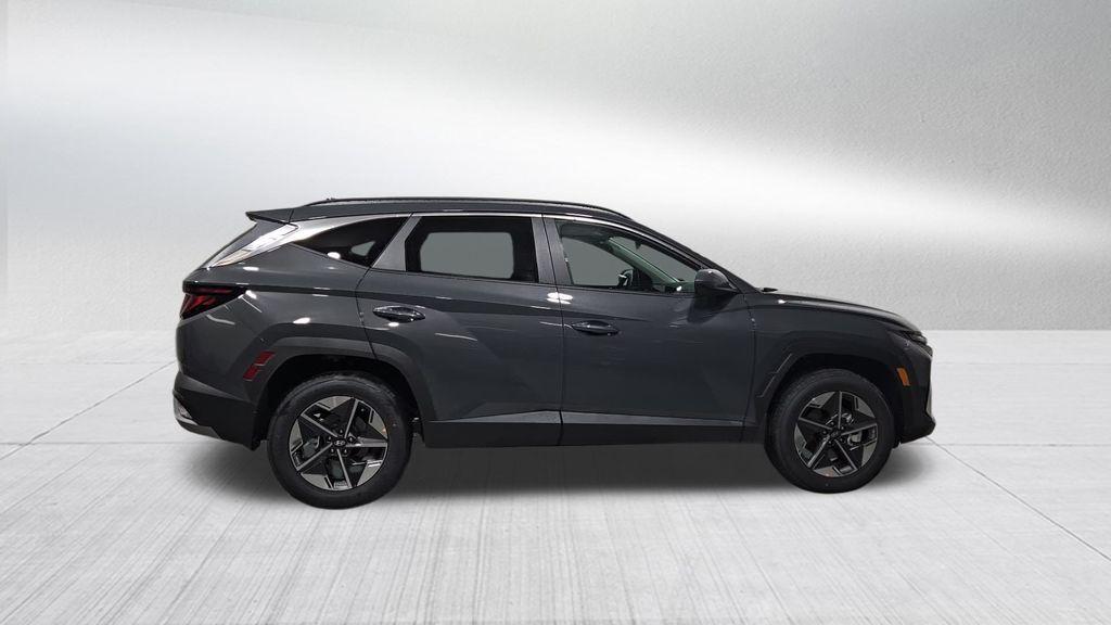 new 2025 Hyundai Tucson car, priced at $31,179