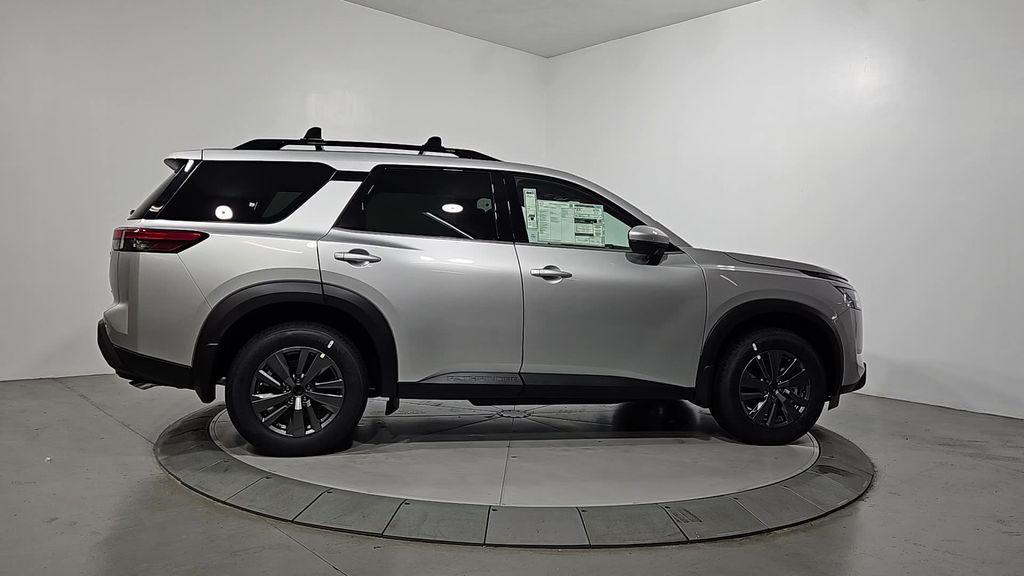 new 2025 Nissan Pathfinder car, priced at $36,493
