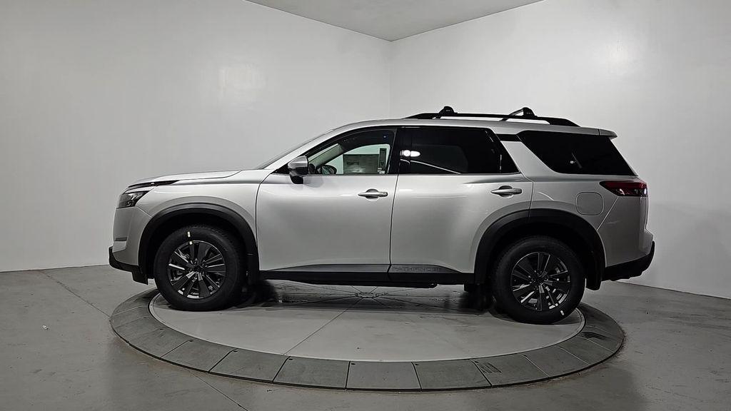 new 2025 Nissan Pathfinder car, priced at $36,493