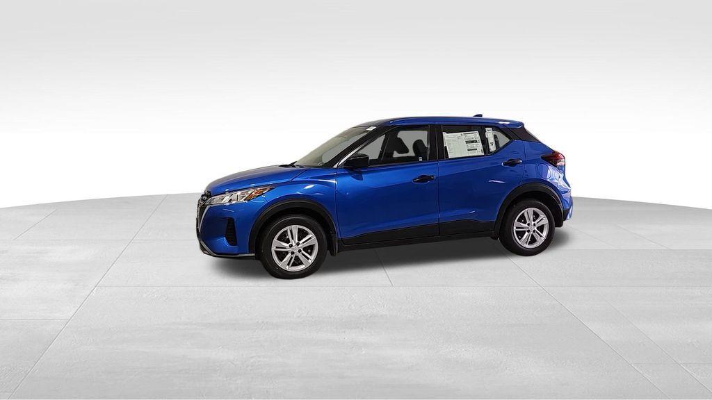 new 2025 Nissan Kicks Play car, priced at $22,679