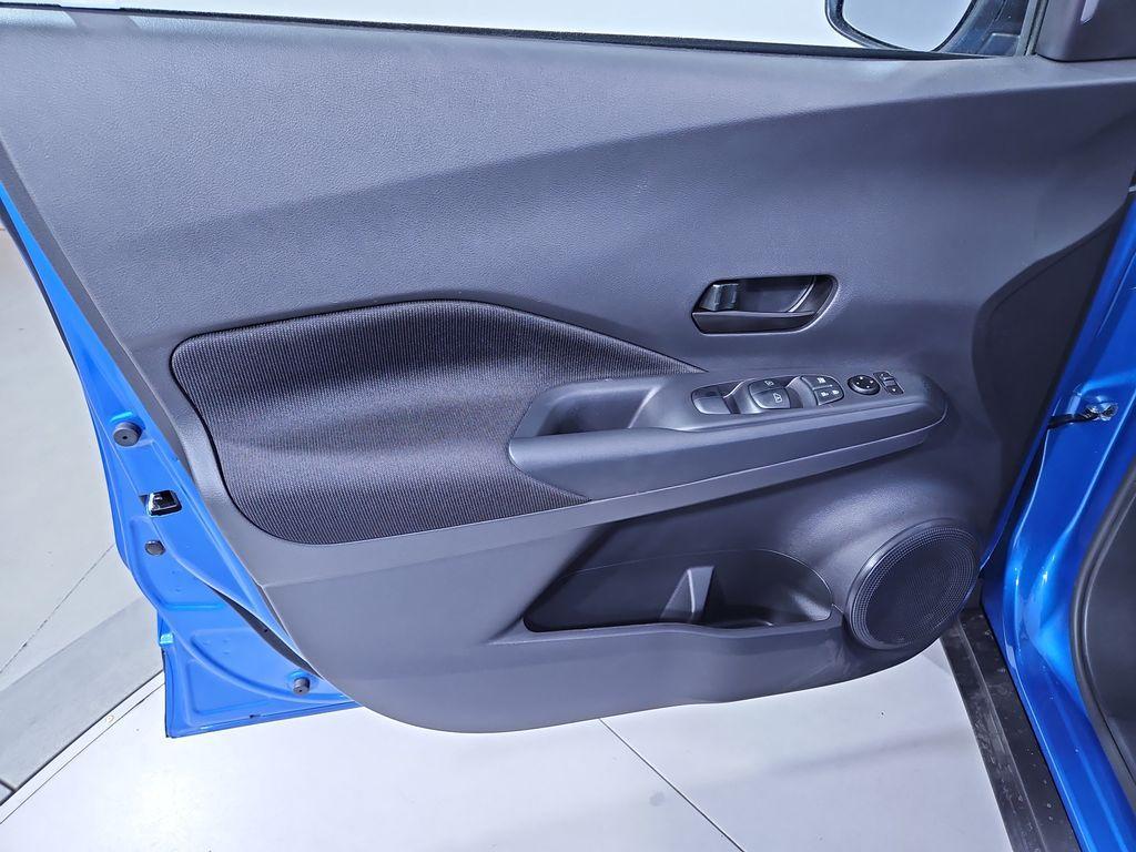 new 2025 Nissan Kicks Play car, priced at $22,679