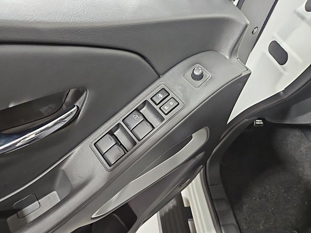 new 2025 Nissan Frontier car, priced at $44,817