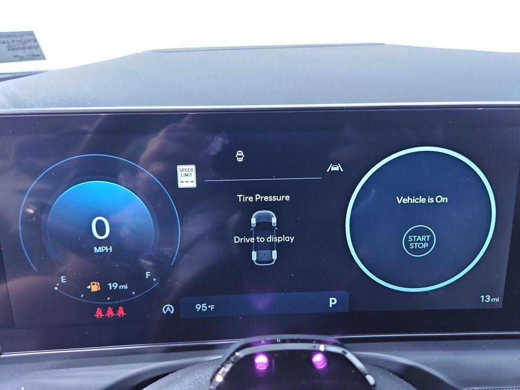 new 2025 Hyundai Tucson car, priced at $39,337
