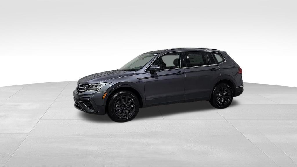 new 2024 Volkswagen Tiguan car, priced at $30,981