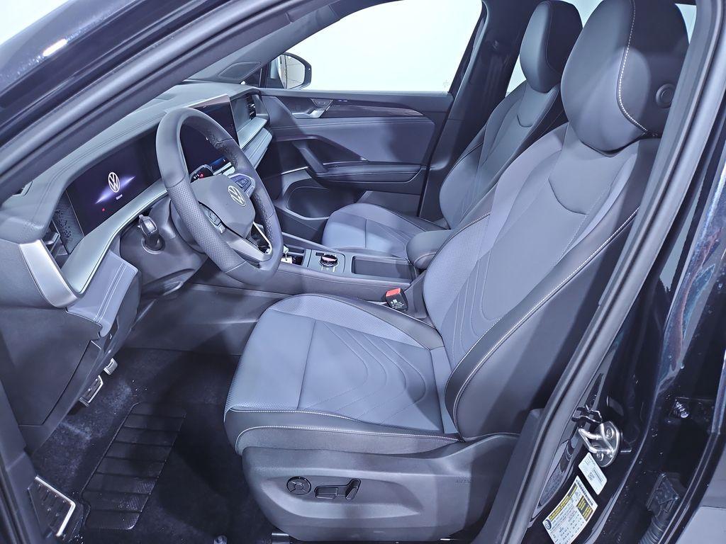 new 2025 Volkswagen Tiguan car, priced at $37,372
