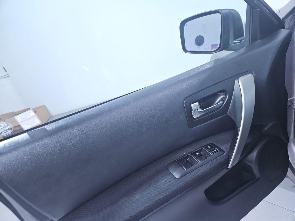 used 2013 Nissan Rogue car, priced at $6,199