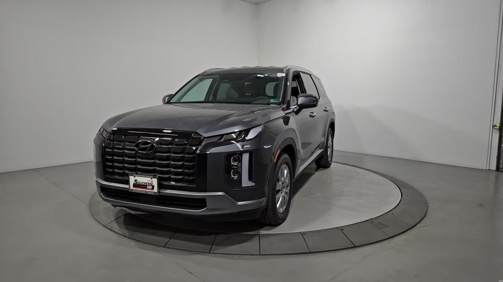 new 2025 Hyundai Palisade car, priced at $43,935