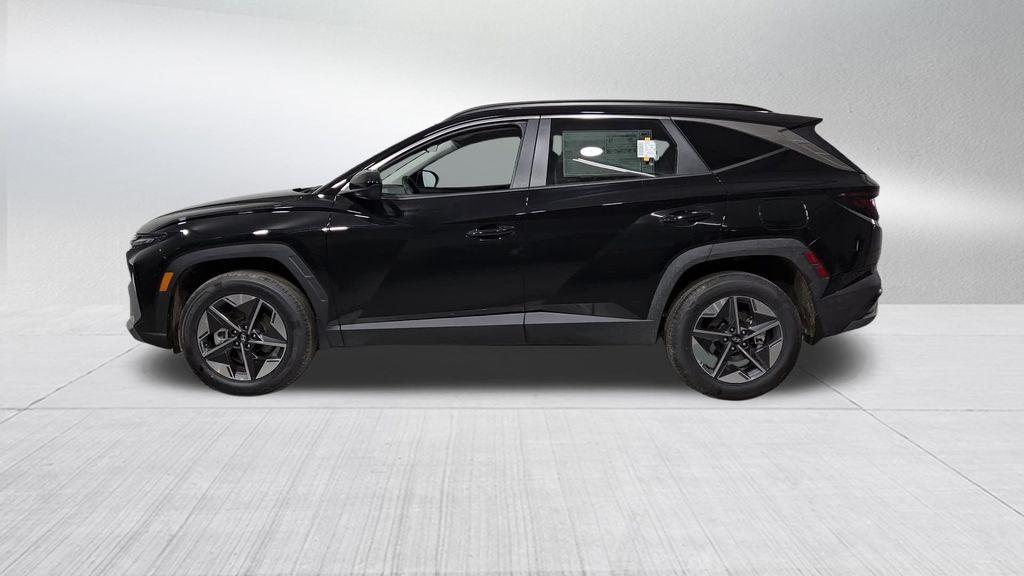 new 2025 Hyundai Tucson car, priced at $31,179