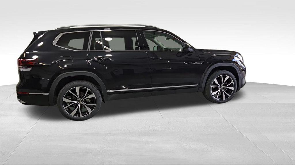 new 2025 Volkswagen Atlas car, priced at $53,134