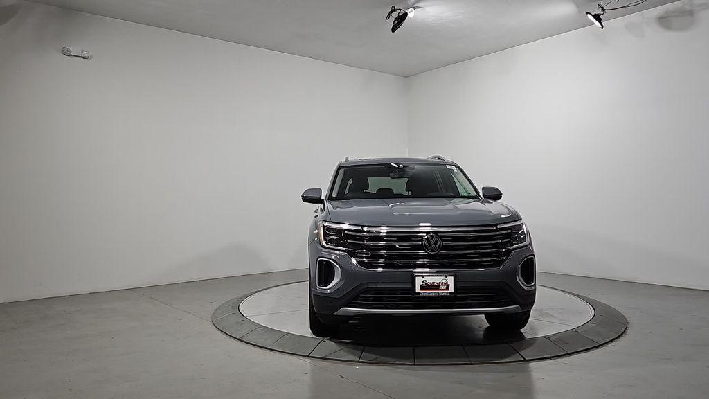 new 2025 Volkswagen Atlas car, priced at $45,270