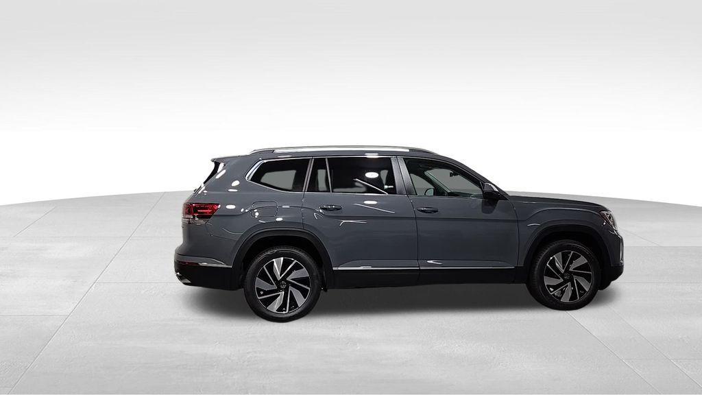 new 2025 Volkswagen Atlas car, priced at $46,270