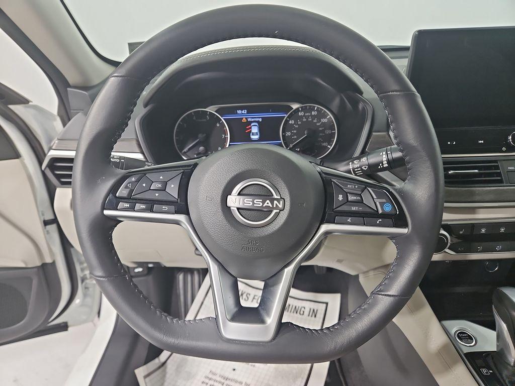 used 2023 Nissan Altima car, priced at $26,952