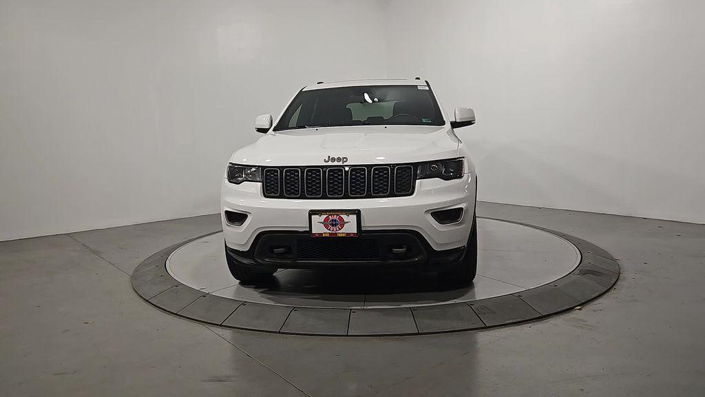 used 2016 Jeep Grand Cherokee car, priced at $13,831