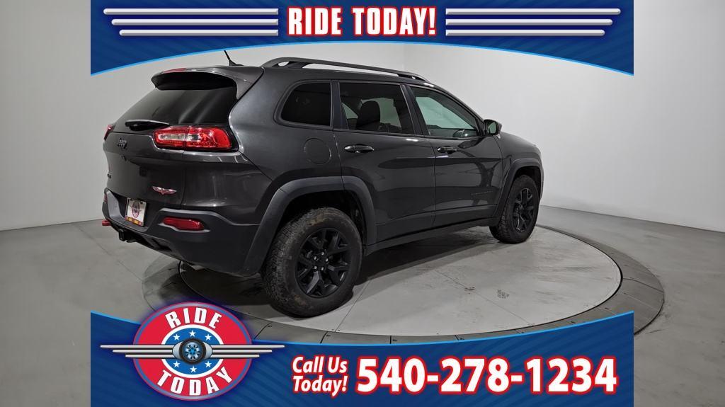 used 2015 Jeep Cherokee car, priced at $10,361