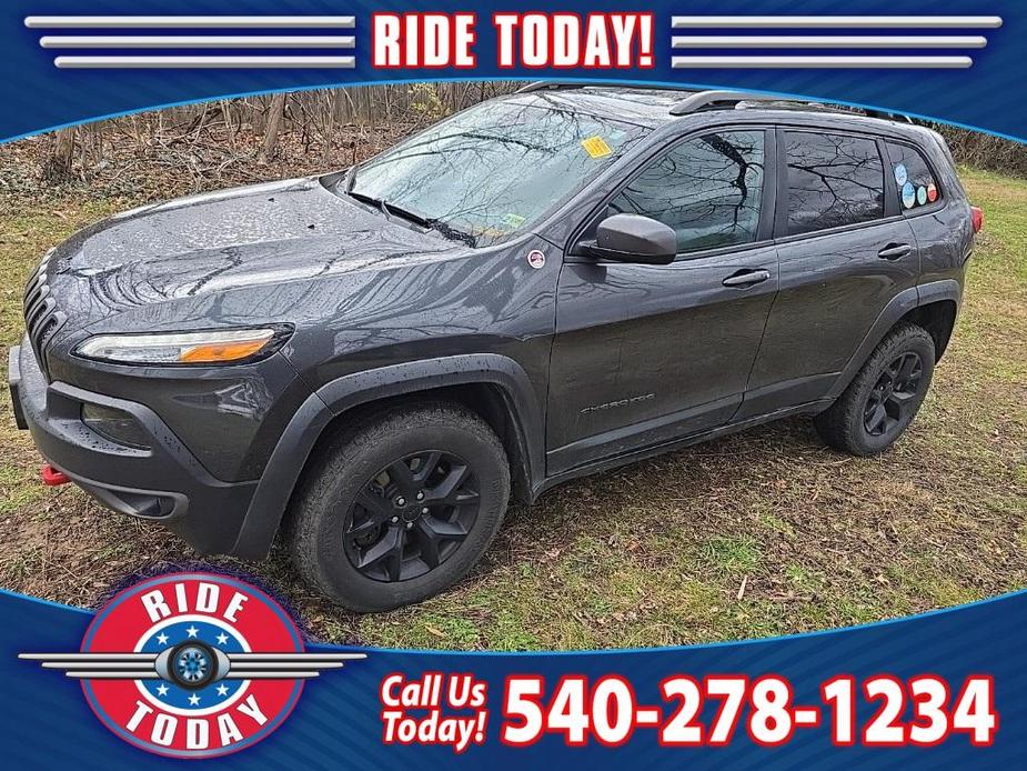 used 2015 Jeep Cherokee car, priced at $10,936