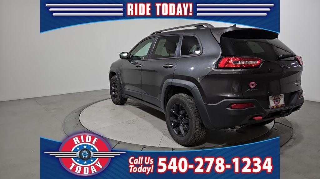 used 2015 Jeep Cherokee car, priced at $10,361