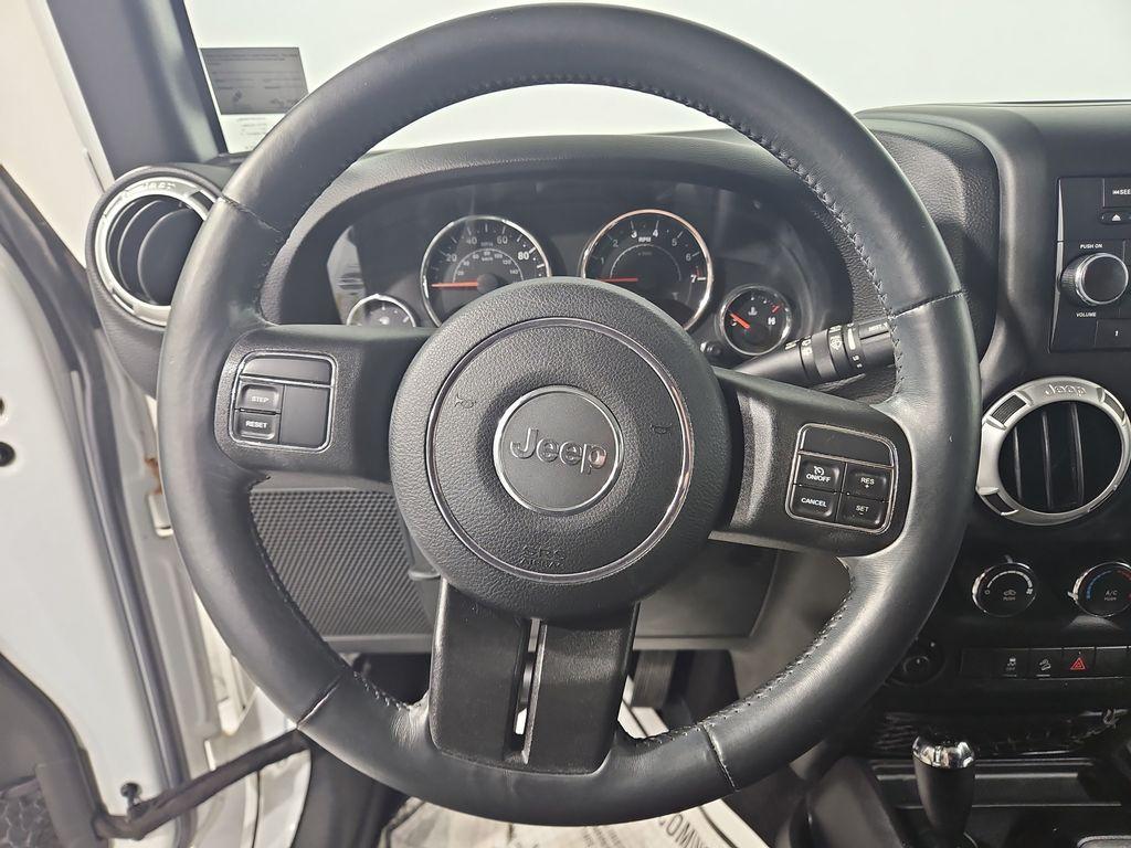 used 2015 Jeep Wrangler Unlimited car, priced at $20,317