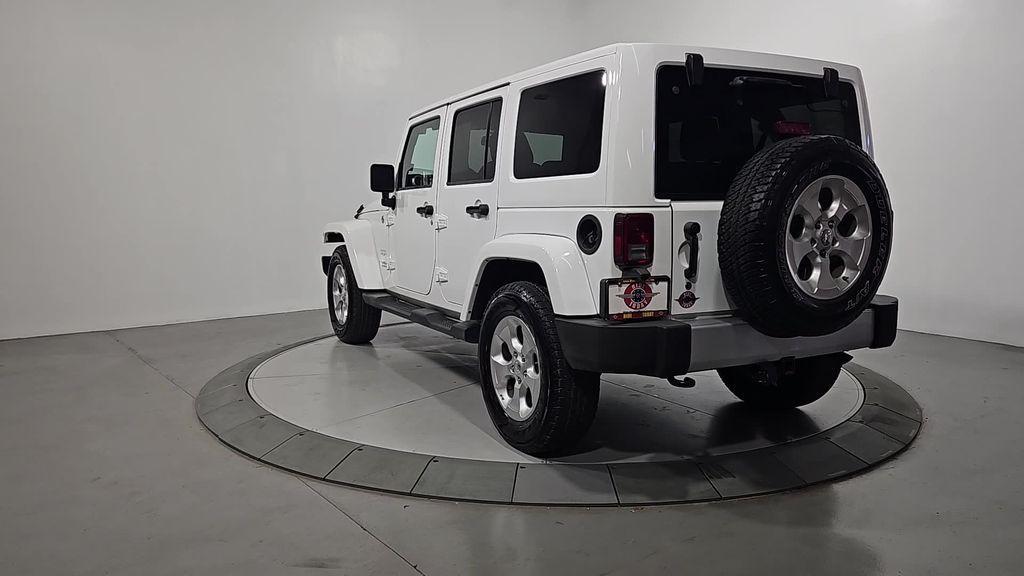 used 2015 Jeep Wrangler Unlimited car, priced at $20,317