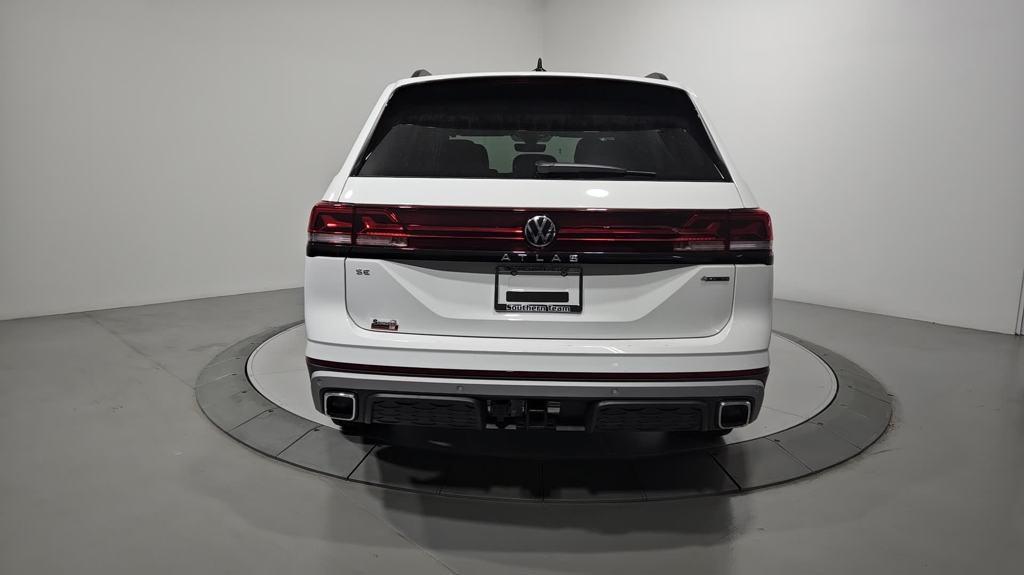 new 2024 Volkswagen Atlas car, priced at $44,874