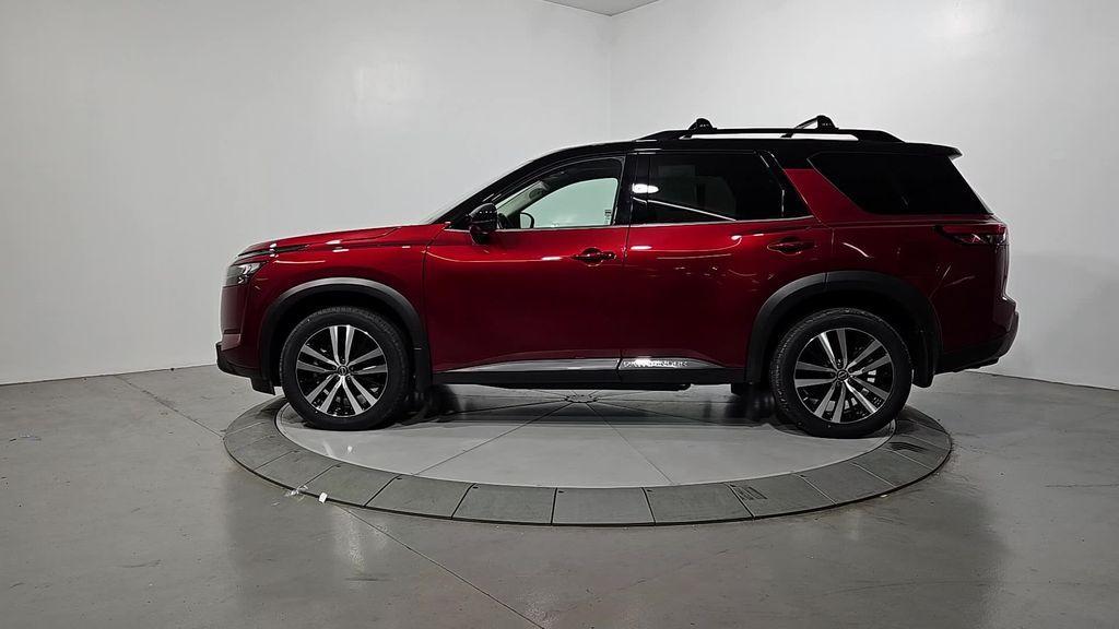 used 2025 Nissan Pathfinder car, priced at $40,553