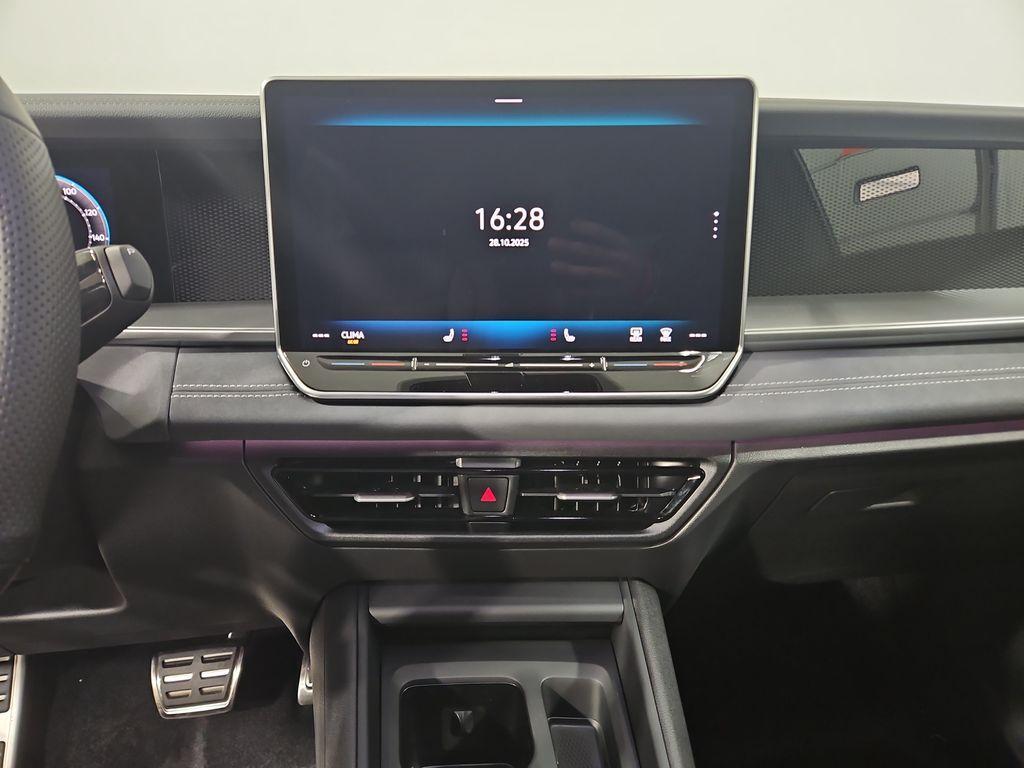 new 2026 Volkswagen Tiguan car, priced at $41,337