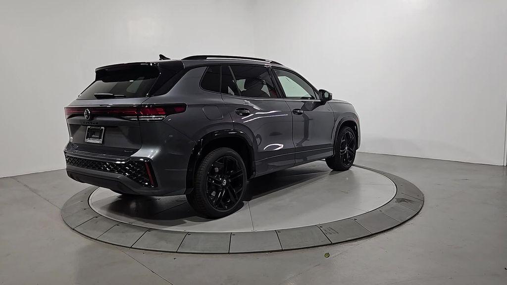 new 2026 Volkswagen Tiguan car, priced at $41,337