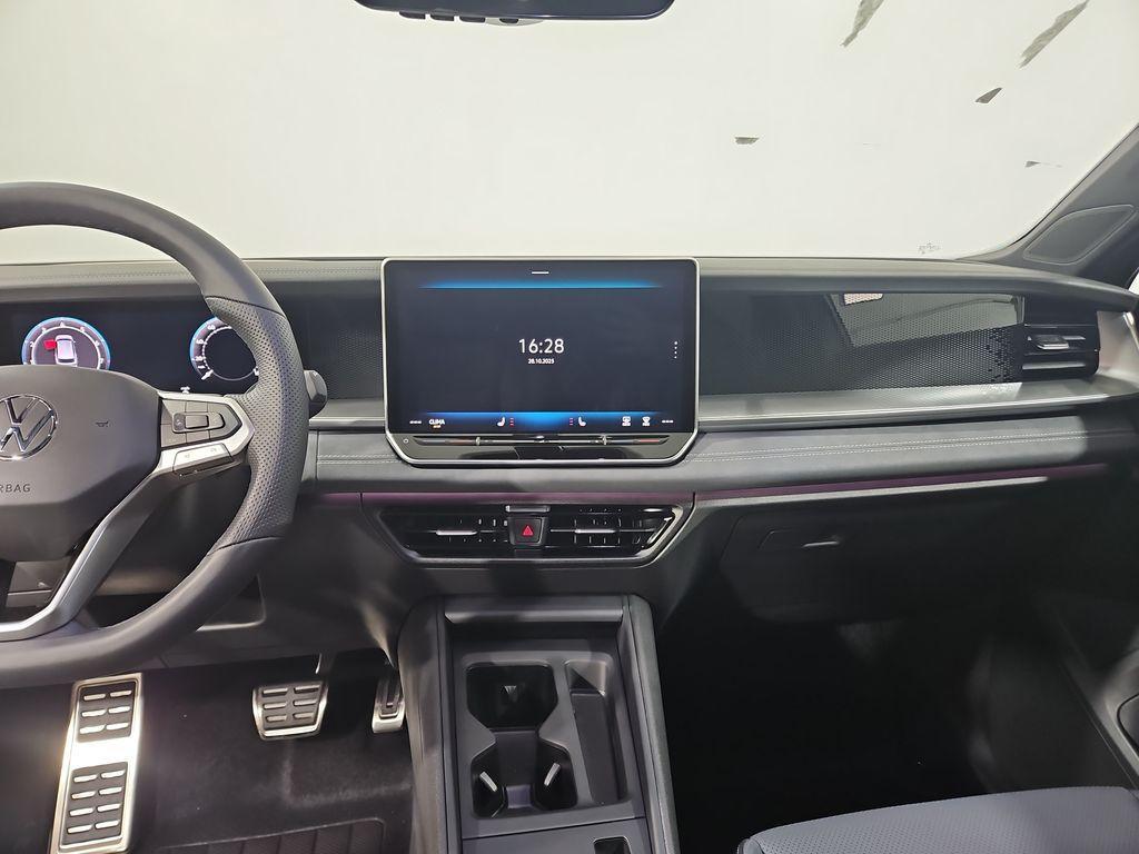 new 2026 Volkswagen Tiguan car, priced at $41,337