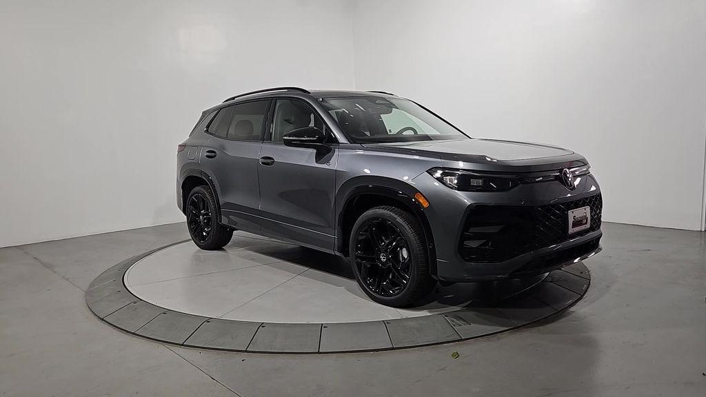 new 2026 Volkswagen Tiguan car, priced at $41,337