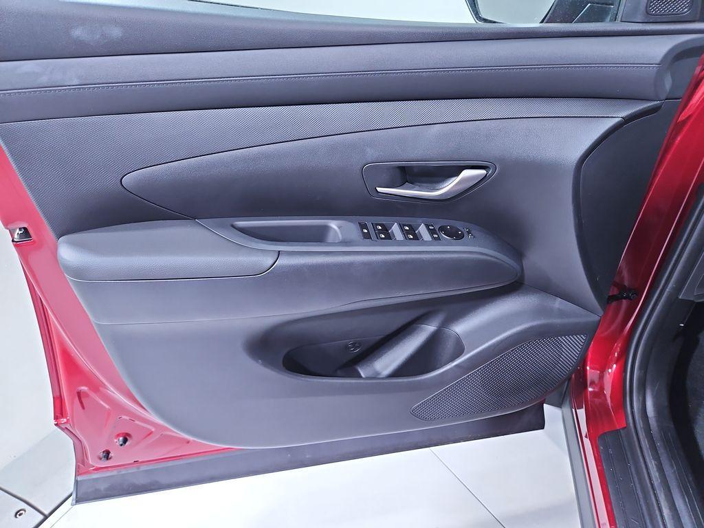 new 2025 Hyundai Tucson car, priced at $30,012