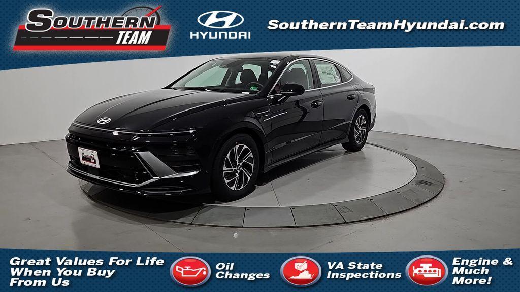 new 2026 Hyundai Sonata Hybrid car, priced at $29,738