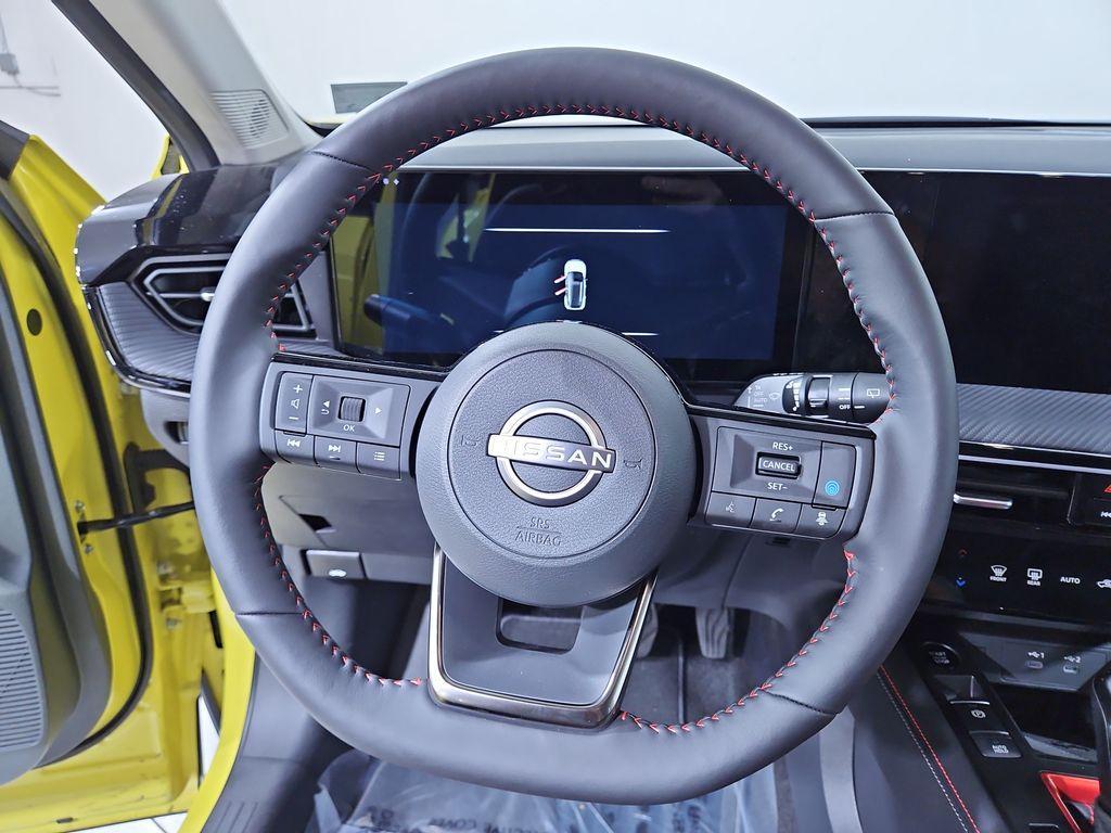new 2025 Nissan Kicks car, priced at $30,385