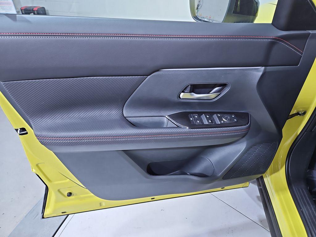 new 2025 Nissan Kicks car, priced at $30,385