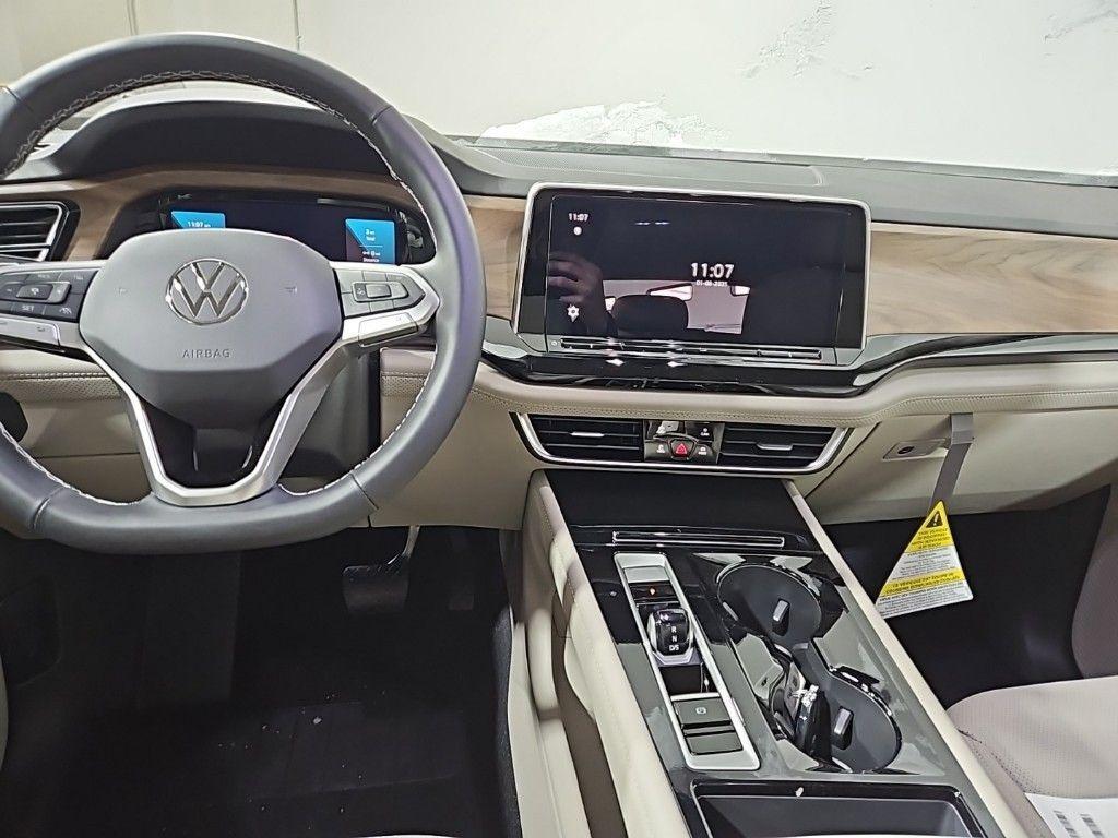 new 2025 Volkswagen Atlas car, priced at $42,463